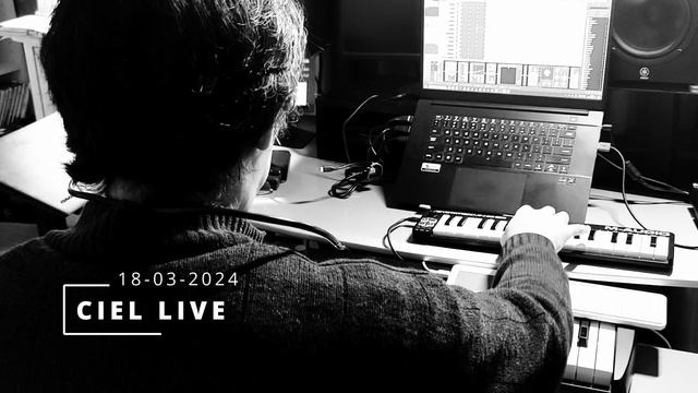 Bedroom Live Performance 03/18/2024 смотреть онлайн