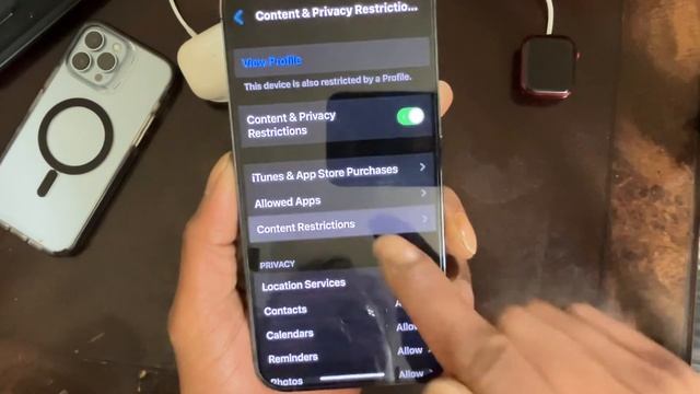 How To Make Your IPhone Battery Last Longer! And How To Hide Apps! смотреть онлайн