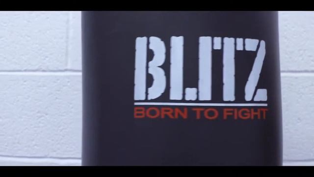 MEGHAN BENTLEY "We're Not Standard" смотреть онлайн