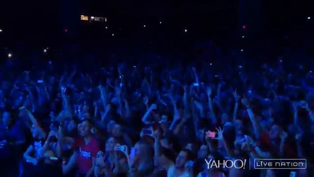 Linkin Park - Guilty All The Same смотреть онлайн