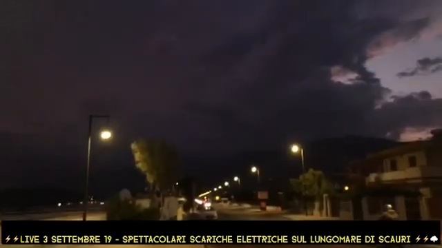 Paurose scariche elettriche prima della tempesta:altro che #samara! смотреть онлайн