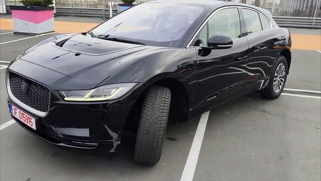Jaguar I-Pace EV400