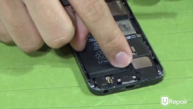 How to Repair - iPhone 5 Battery Replacement uRepair смотреть онлайн