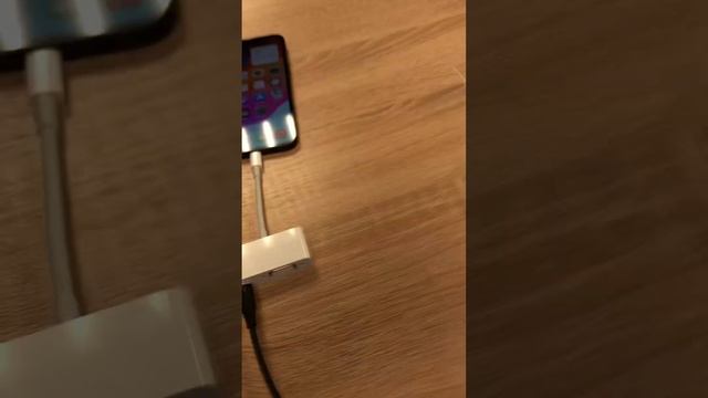 Переходник Apple Lightning-VGA