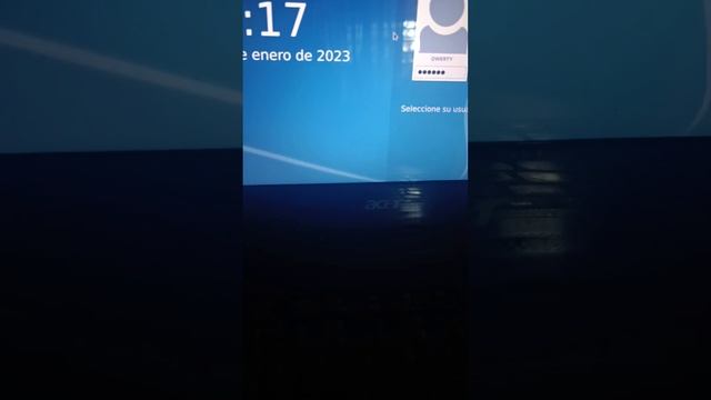 Arch Linux en AMD c-50 en 2023 con lxqt смотреть онлайн