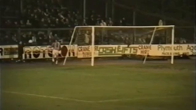 1992/93 Season: Plymouth Argyle 0 - 0 Hull City смотреть онлайн