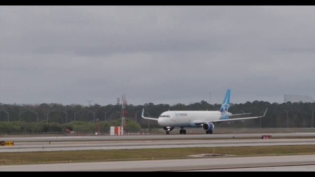Airbus A321 211 Takeoff смотреть онлайн