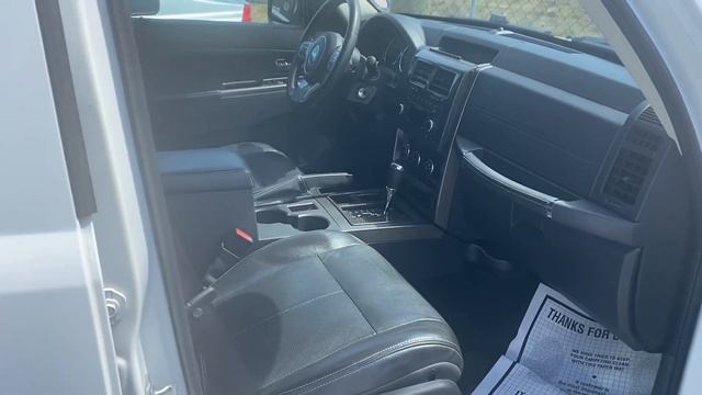 2012 JEEP LIBERTY JET EDITION смотреть онлайн