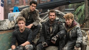 Сериал Рухнувшие небеса - 3 сезон 9 серия / Falling Skies