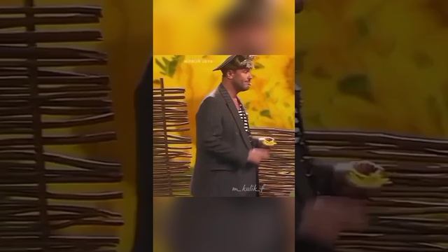 На морском песочке🙂
Мария Куликова и Максим Аверин смотреть онлайн