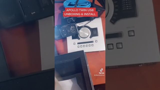 APOLLO TWIN UNBOXING AND INSTALLATION смотреть онлайн
