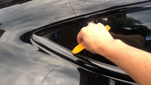 How to remove Mercedes C-Class Coupe chrome window trim (LATEST MODEL) C205 смотреть онлайн