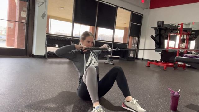 Seated Rope Facepull смотреть онлайн