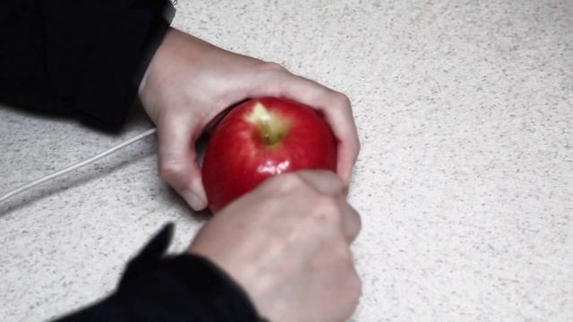 100D Project 2: A Fruit charger for an Apple phone смотреть онлайн