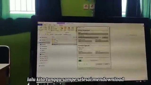 membuat flashdisk Booting kali linux dengan Rufus //tugas komjar смотреть онлайн