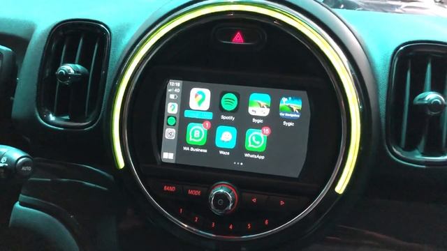 MINI Cooper CountryMan instalação CarPlay e Android Auto - ArtsomAuto смотреть онлайн