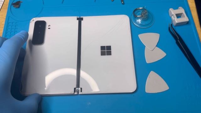 Microsoft Surface Duo 2 Tear Down/Screen Repacement смотреть онлайн