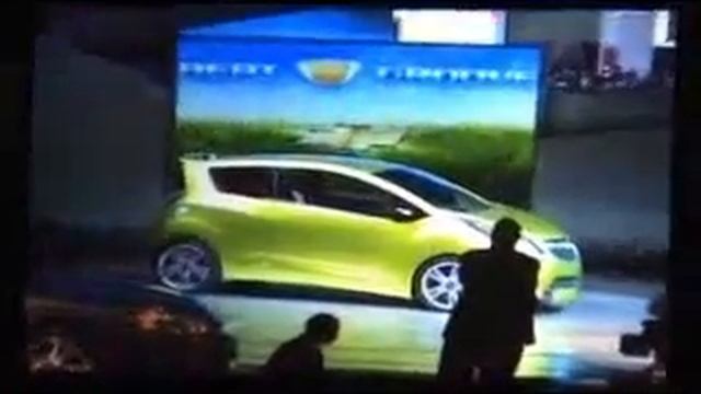 General Motors number one and two global concept vehicles at the 2007  Los Angeles Auto Show (LAAS) смотреть онлайн