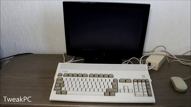 Alter Computer bootet schneller als moderne Windows 10 PCs mit SSD, Amiga 1200 HDD смотреть онлайн