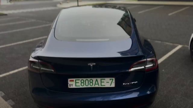 Tesla model 3 09/2021 Refresh (Restyling) смотреть онлайн