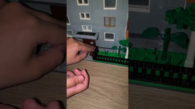 Типичная Советская пятиэтажка из Legо. смотреть онлайн