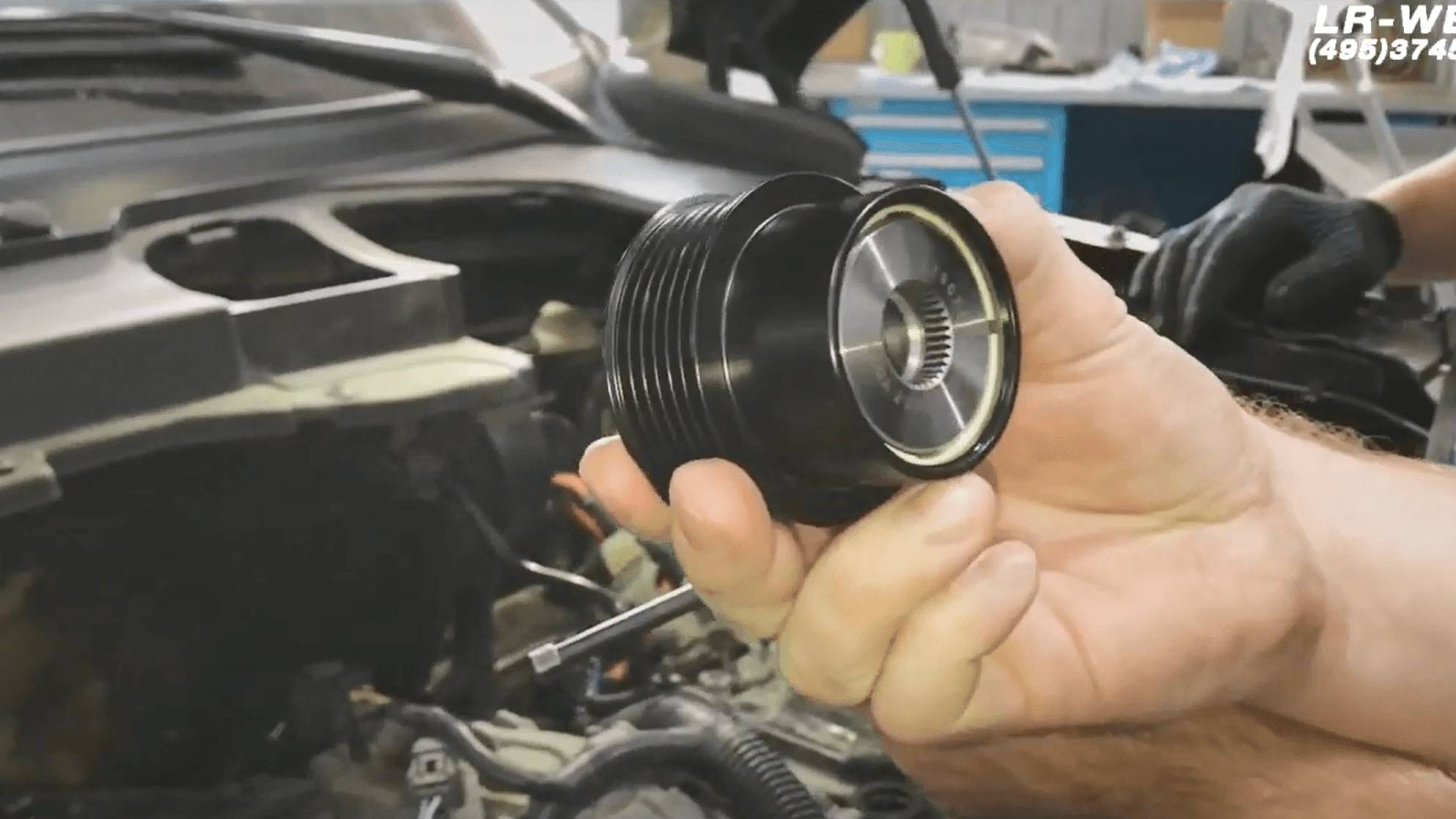 Грохот под капотом на Фрилендер 2 с двигателем 3.2 I6. Как проверить обгонную муфту. смотреть онлайн