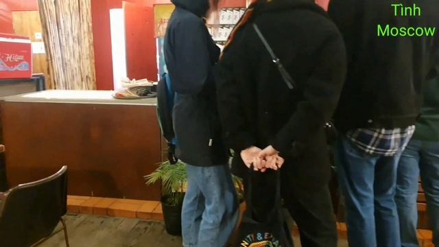 Thưởng thức món ăn truyền thống Việt Nam tại Moscow смотреть онлайн