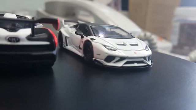 Lamborghini Huracan GT MiniGT - Mclaren Senna MiniGT Showcase смотреть онлайн