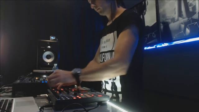 Konstantin Yoodza - Live @ Radio Intense 14.07.2015 смотреть онлайн