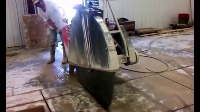 Огромные циркулярки смотреть онлайн