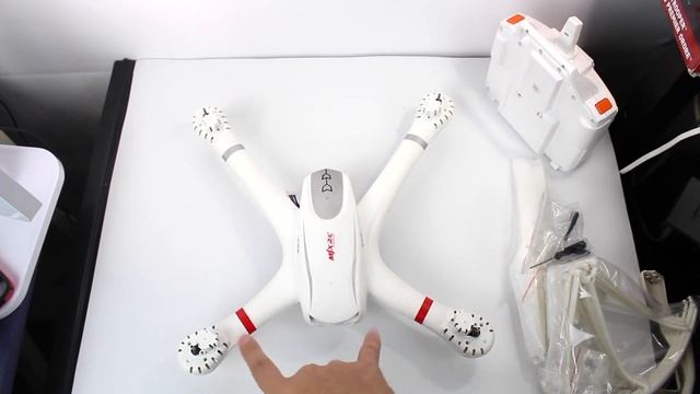 DRON ECONÓMICO ($60) para Action Cams / Go-Pro , Xiaomi YI, SJCAM , Elephone Explorer смотреть онлайн