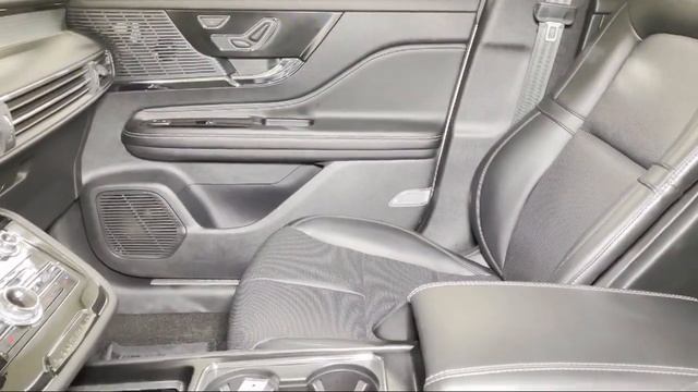 2020 Lincoln Corsair Standard Sport Utility смотреть онлайн