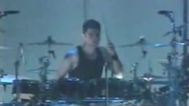 Genesis - I Can't Dance [Live] смотреть онлайн