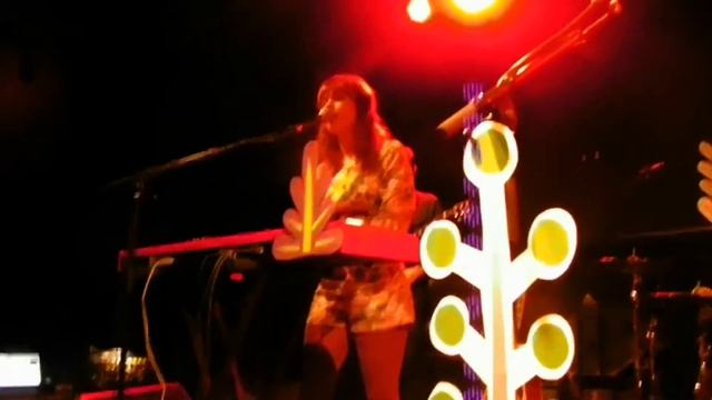 Lenka Berlin 10.09.13 Song 13 & 14 Everything at once, Everything´s okay смотреть онлайн