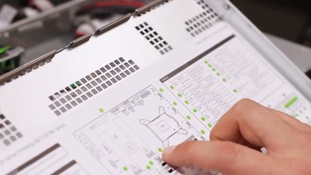 FUJITSU Server PRIMERGY RX1330 M4 insensor смотреть онлайн