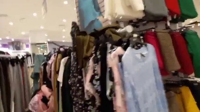 Al Ghurair Center/Having my lunch in the foodcourt then window shopping killing time#Vlogs275 смотреть онлайн