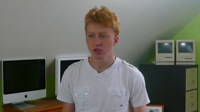 Apple Music is better than YouTube Music смотреть онлайн