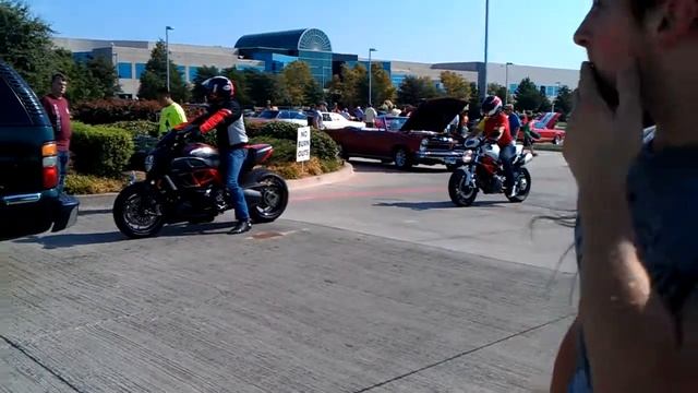 Cars and Coffee Sept. 2012 смотреть онлайн