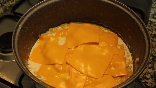 EVDE NEFİS MAC & CHEESE TARİFİ!!! смотреть онлайн