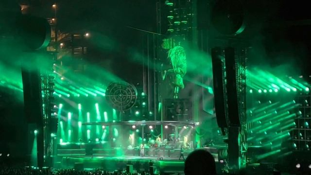 Rammstein 08/2022 - Du riechst so gut (Lincoln Financial Field, Philadelphia) смотреть онлайн