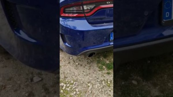 dodge charger 6.4 485cp