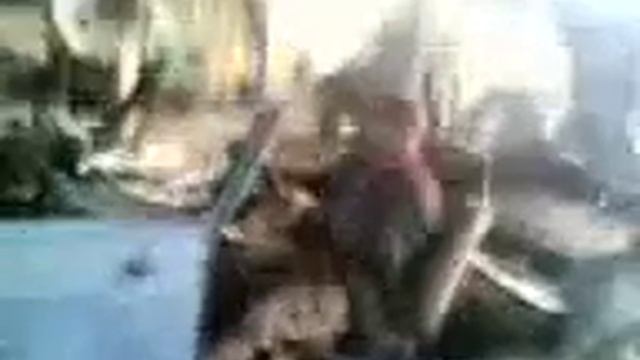 Слесарь весело распилил Москвич смотреть онлайн