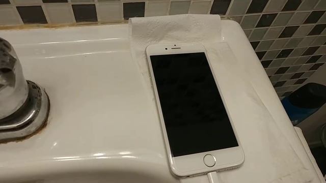 Apple iPhone 6 64GB in April 2018 смотреть онлайн