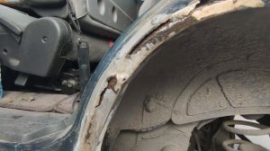 Как отремонтировать заднее крыло (арку) стекловолокном Мазда МПВ-1 1996  LVLR Mazda MPV-1 Япония