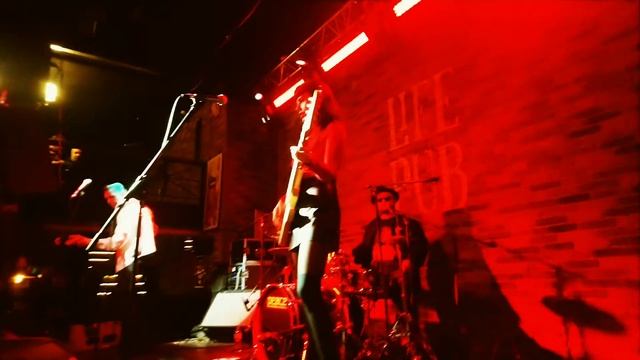 Messer Chups - Magneto