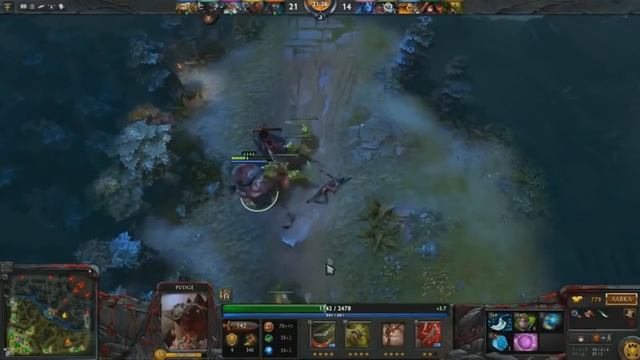 Школьник учит играть на Пудже Pudge