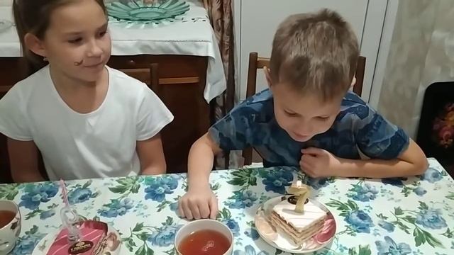 День рождения Фёдора. 06.10.2022 смотреть онлайн