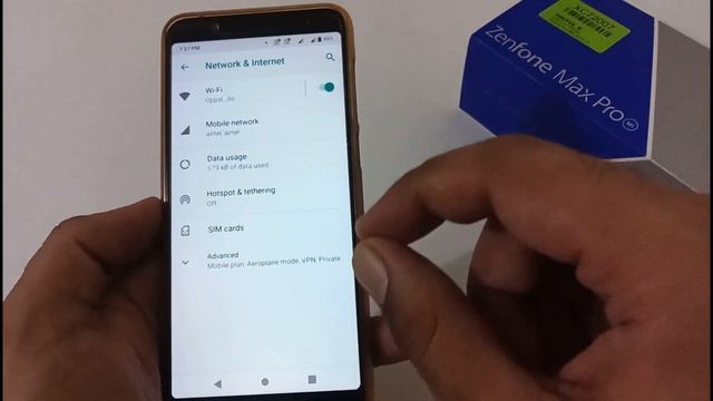 Asus Zenfone Max Pro M1 | Android Pie Version 084 Vs Android Pie Version 082 | Hindi Audio смотреть онлайн