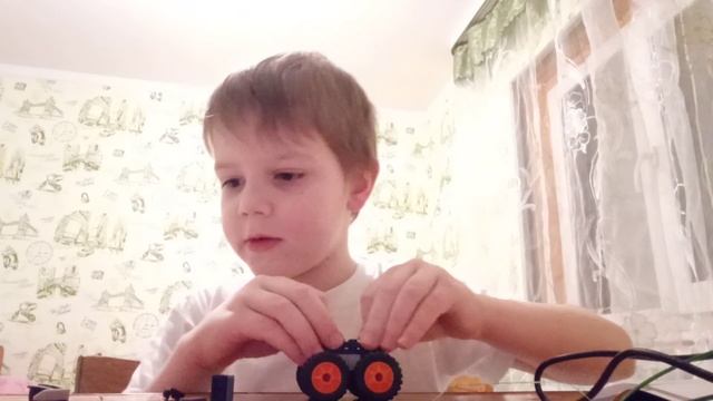 Идеи для лего. Минифигурки из лего. Джип. смотреть онлайн