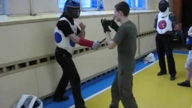 03.11.07 Tolpar, Knifefighting seminar, training exercise 'near the wall'
